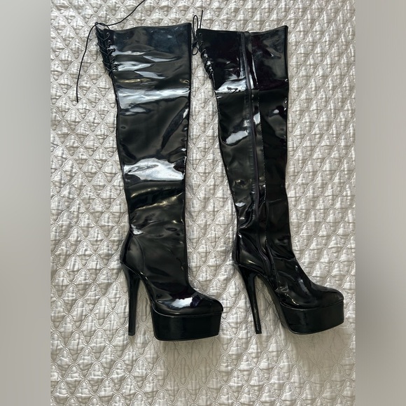 Devious stripper thigh high boots - size 10 - Picture 3 of 6